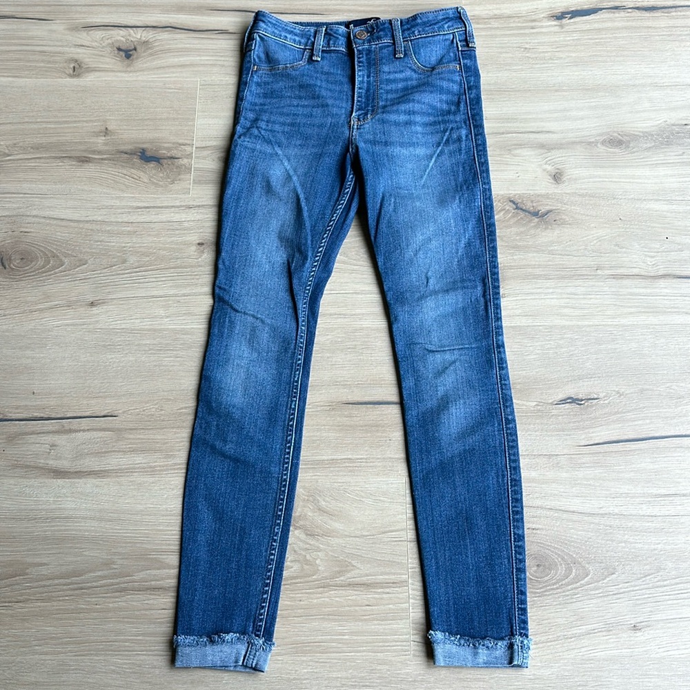 New condition Hollister jeans/legging